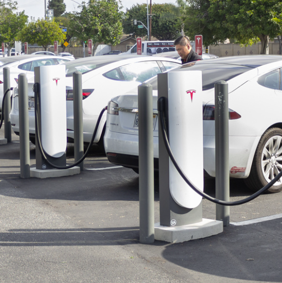 Transportes, Mobilidade Elétrica e Infraestruturas para Veículos Elétricos
